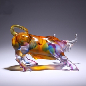 Ornements de mascotte Wall Street Bull de fabricants de verrerie de style ancien pour l'attraction de la richesse, bureau de vente directe - Product Image 4