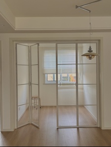 Sistema di Porte Scorrevoli Pieghevoli Esterne <span class=keywords><strong>in</strong></span> Alluminio e <span class=keywords><strong>Vetro</strong></span>, <span class=keywords><strong>Porta</strong></span> Doppia Pieghevole per Camera da Letto e Villa, Antivento - Product Image 2