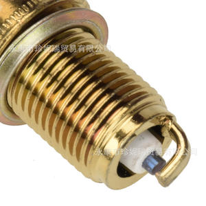 Bujía F7TC de un solo polo dorada para generadores Honda de 5.5, 6.5, 7, 8, 9 HP y minitractores, pieza de repuesto para reparación - Product Image 1