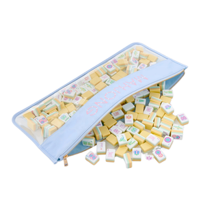 กระเป๋าใส่ไพ่โป๊กเกอร์แบบอเมริกัน HIMORE สีฟ้าอ่อน ทำจาก PVC กันน้ำ ทนทาน เป็นมิตรกับสิ่งแวดล้อม พกพาสะดวก หรูหรา สำหรับคาสิโน - Product Image 1
