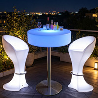 Table haute moderne en plastique avec éclairage LED RGB rechargeable, étanche, lumineuse, pour hôtel, cocktail, fête en plein air, événement, boîte de nuit, patio