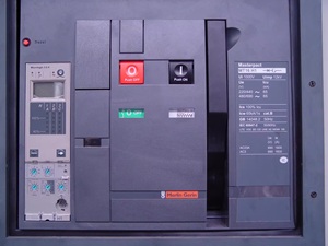 ใหม่และเป็นของแท้ ชุดมาสเตอร์แพคท์ MCB MT16HFDC2P2WF1 630A ความสามารถในการตัดวงจร 220V สายไฟแนวนอนบนและล่าง - Product Image 3