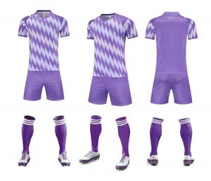 Set di Maglie da Calcio Personalizzate di Alta Qualità, Uniformi da Calcio per Uomo, Design all'Ingrosso, Asciugatura Rapida, Magliette per Club e Squadre OEM - Product Image 1
