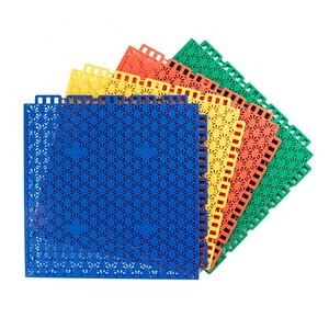 Carrelages de verrouillage modulaires en plastique de terrain de sports de basket-ball de <span class=keywords><strong>pp</strong></span> extérieurs - Product Image 1