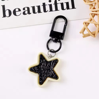 Nuevo Llavero de Dibujos Animados en Blanco y Negro con Estrella y Pentagrama, Estilo Y2K Retro, para Mejores Amigos, Dulce y Genial, Accesorio para Mochila