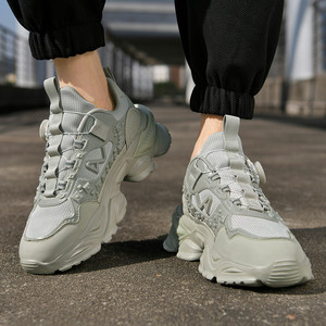 รองเท้าผ้าใบกันลื่นสำหรับผู้ชาย น้ำหนักเบา ระบายอากาศได้ดี พร้อมเชือกผูก เหมาะสำหรับทุกฤดูกาล - Product Image 4