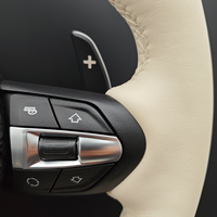 Volant en cuir beige personnalisé avec motif en fibre de carbone pour BMW X5 E70 X6 E71 E72 E82 E87 E88