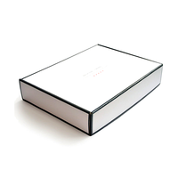 Boîte en carton ondulé blanc de haute qualité avec logo personnalisé boîte-cadeau de luxe boîte postale boîte d'expédition emballage pour robe vêtements t-shirt costume
