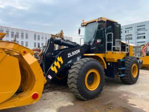 Chargeuse sur pneus d'occasion ZL50GN 5 tonnes, moteur Weichai d'origine, godet standard 3 m³, chargeuse frontale en excellent état pour la construction et l'exploitation minière. - Product Image 1
