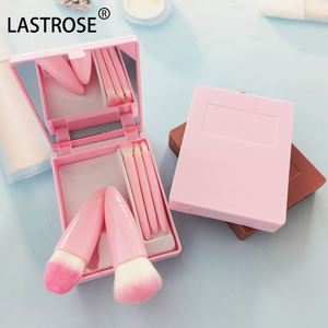 Meilleur ensemble de pinceaux de maquillage économique 5 pièces avec organiseur, pinceaux de maquillage moelleux de haute qualité pour filles - Product Image 5