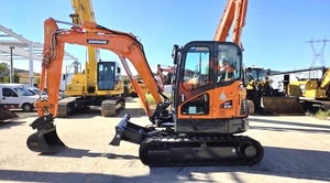 Mini-excavatrice d'occasion Doosan DX60 6 tonnes, modèle 2026, d'origine coréenne, certifiée CE, avec brise-roche - Product Image 6
