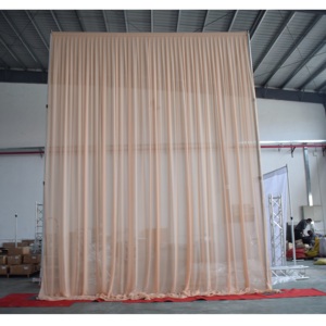 Soporte de Fondo Telescópico de Aluminio Resistente con Tamaño Ajustable y Acabado Plateado para Bodas, Ferias Comerciales y Eventos - Product Image 3