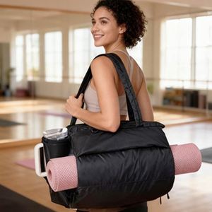 Sac de rangement personnalisé avec logo, durable, pliable, imperméable, pour voyage, en tissu matelassé et doux, capacité de 200 ml - Product Image 3