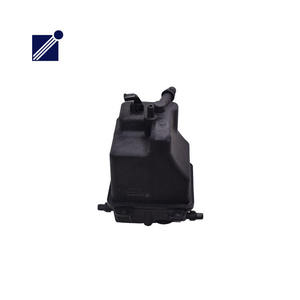 Pièces automobiles 17137501959 Système de refroidissement Radiateur <span class=keywords><strong>Intercooler</strong></span> Boîte d'expansion Convient pour X5 E53 4.4 I 4.8 - Product Image 4