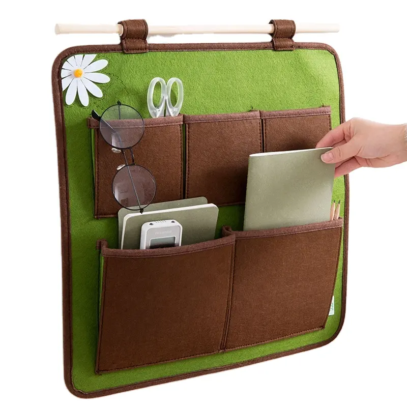Amazon hot selling high quality felt wall hanging bag organizer made in China