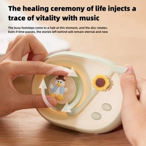 Haut-parleur Bluetooth en vinyle Mini haut-parleur portable Sound Box Vintage Retro Turntable Vinyl Player Speaker with Light - Product Image 2