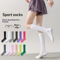 Chaussettes longues personnalisées antidérapantes à effet froncé pour mollets, idéales pour l'entraînement sportif, le Pilates et le yoga, tricotées pour l'automne, avec revers sans couture, ODM