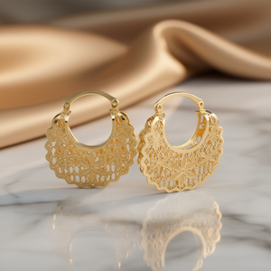 Orecchini a Cerchio Dorati E4520, Design Floreale Bohémien per Donna, Gioielli in Lega di Zinco per Uso Quotidiano - Product Image 2