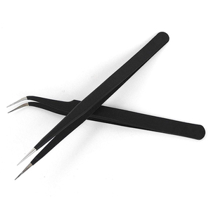 Pinzas para pestañas de diseño nuevo, hechas a mano, herramienta de belleza en tu arsenal estético para obtener resultados de mejor calidad, pinzas negras - Product Image 1