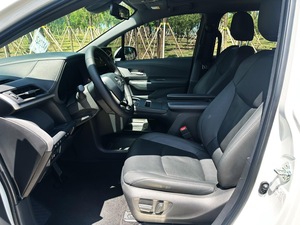 Para <span class=keywords><strong>Sienna</strong></span> Híbrida <span class=keywords><strong>2023</strong></span>, MPV Automática con Volante a la Izquierda, Neumáticos R17, Velocidad Máxima de 180 km/h, Ahorro de Combustible, para Uso Familiar y Comercial - Product Image 4