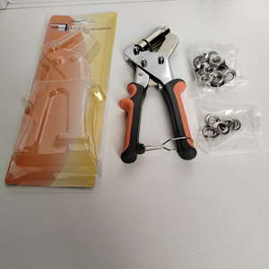 Punzonadora manual de ojales <span class=keywords><strong>a</strong></span> <span class=keywords><strong>mano</strong></span> de 10/6mm para tela de lona de póster - Product Image 1