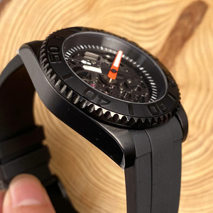 Đen nh72 cơ khí xem người đàn ông Hollow-out quay số 200m không thấm nước Diver Đồng hồ đeo tay cam phút Tay cong ban nhạc Chất liệu 40mm - Product Image 4