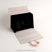 Boîtes cadeaux pour festivals, boîtes d'emballage créatives à poignée, boîtes de présentation magnétiques, designs uniques de boîtes à parfum pour une présentation haut de gamme