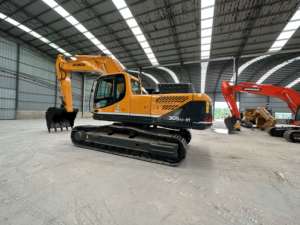 Excavadora usada CAT 305.5 Sistema hidráulico estable Rendimiento del motor estable Rendimiento potente Casi nueva Máquina para movimiento de tierras - Product Image 6