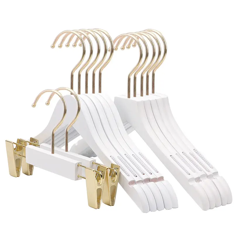 Custom 2023 novelty hook type white traditional classic wooden hangers for closet bathroom clothes specialty stores display