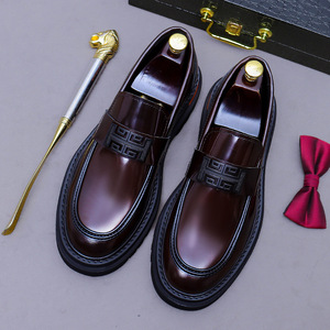 Chaussures de ville et chaussures Oxford décontractées de luxe en cuir véritable de grande taille pour hommes mocassins plats mocassins pour hommes - Product Image 1