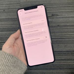 <span class=keywords><strong>iPhone</strong></span> <span class=keywords><strong>11</strong></span> e <span class=keywords><strong>11</strong></span> <span class=keywords><strong>Pro</strong></span> Ricondizionati all'Ingrosso, Smartphone con 64GB e 256GB di Memoria, Originali Sbloccati con Connettività GSM CDMA LTE - Product Image 5