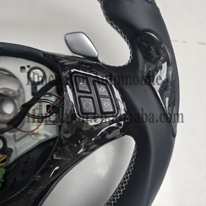 Volant de direction de voiture en cuir et fibre de carbone forgée avec LED, modèle M Sport, populaire pour la vente en gros, compatible BMW E90 E91 E92 E93 Série 3 - Product Image 4