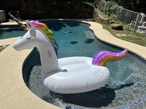 Factory Wholesale High Quality PVC Large Size <strong>Inflatable</strong> Cute <strong>Unicorn</strong> Pool <strong>Float</strong> with Cup Holder for Adults and Family Party Fun - Product Image 5