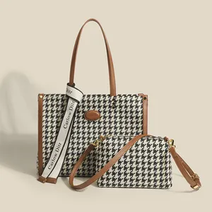 fashion personalized large capacity bag 2023 new women's popular all-match plaid shoulder student tote bags 2 into 1 set