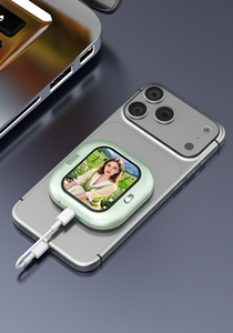 Écran de projection magnétique sans fil pour mini-caméra de téléphone, moniteur selfie pour caméra arrière, idéal pour les vidéos <span class=keywords><strong>TikTok</strong></span> en direct - Product Image 3