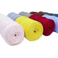 Vente en gros par lots de couleurs, fil à t-shirt 100% polyester Dacron, crocheté à la main