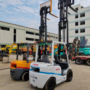 Rehaussez votre manutention avec le chariot élévateur fiable TCM de 3,5 tonnes. - Product Image 3