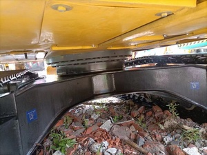 รถขุดมือสองญี่ปุ่นแท้ โคมัตสึ PC130 13 ตัน รถขุดไฮดรอลิกแบบตีนตะขาบ รุ่น PC110-7 PC200-6 PC220-8 คุณภาพสูง - Product Image 3