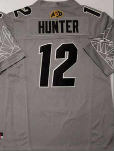 2025 New College American Football 12 # Travis Hunter 2 # Shedeur Sanders Genähte Trikots Beste Qualität - Product Image 4