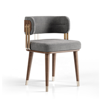 Chaise de salle à manger italienne de luxe et légère chaise design de restaurant haut de gamme pour café chaise de négociation avec accoudoirs