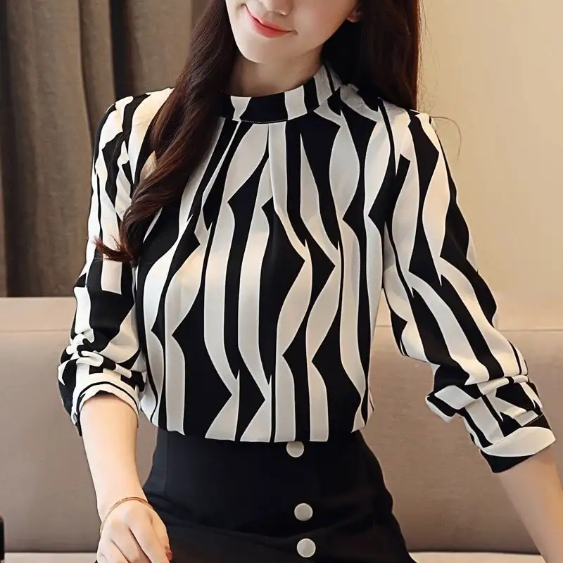 YiXin Women's Blouses 2022 Spring Autumn Black And White Striped Long Sleeve Blouses Elegant Women Fashion Blouse Women Tops