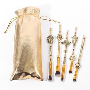 Nouveau design 5 pièces StarWars Jedi Knight ensemble de pinceaux de maquillage Dark Vador cosmétique fard à paupières kit de pinceaux à sourcils Pincel Maquiagem Lilo - Product Image 4