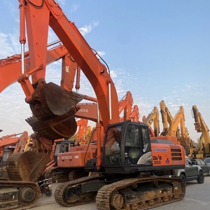 Excavadora de orugas Hitachi ZX350 Original usada a la venta horas bajas para varios proyectos - Product Image 2