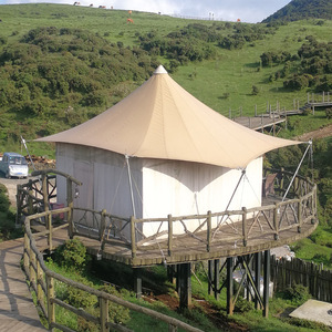 Hôtel-lodge de luxe surélevé en forme de tente, résistant aux intempéries, à structure en bois, pour le tourisme en montagne, utilisable toute l'année - Product Image 1