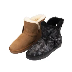 Sepatu bot bulu domba untuk wanita, sepatu bot ugh fuzzy musim dingin untuk wanita