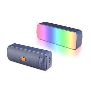 Taşınabilir Dış Mekan Mini Hoparlör BT5.0 RGB Yanıp Sönen Işıklar TWS Eşleştirme Akıllı Gürültü Engelleme 10W Çıkış Gücü Dahili Mikrofon - Product Image 3