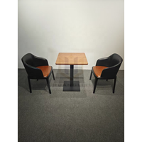 Meubles de restaurant et de café commerciaux, table carrée en bois, banquette en forme de L, chaise en cuir rembourrée