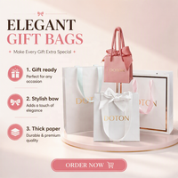 Sac cadeau en papier de luxe avec poignée en ruban, logo en feuille d'or, sac boutique personnalisé imprimé pour marque de mode