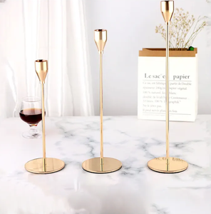 <span class=keywords><strong>Bougeoirs</strong></span> <span class=keywords><strong>en</strong></span> <span class=keywords><strong>bois</strong></span> Foryoudecor Lot de 3 <span class=keywords><strong>bougeoirs</strong></span> coniques décoratifs pour repas de mariage et fête pour bougies épaisses - Product Image 5