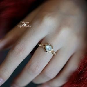 Gestern Ayer soñó con un resplandor encantador como un sueño, anillo de lujo de luz de collage de cristal blanco de concha de color natural - Product Image 2